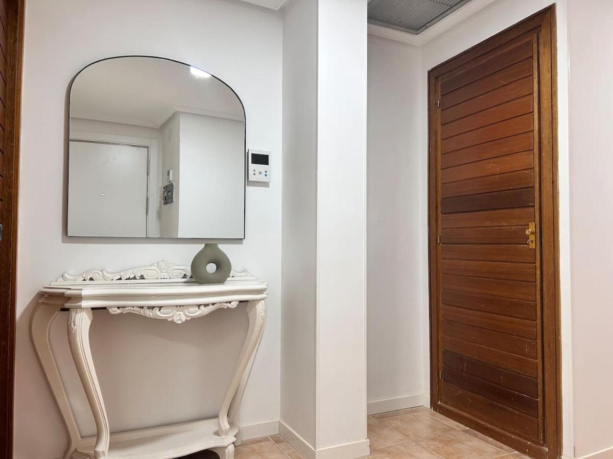 Centrico Apt A Unos Pasos De Gran Via Appartement Madrid Buitenkant foto